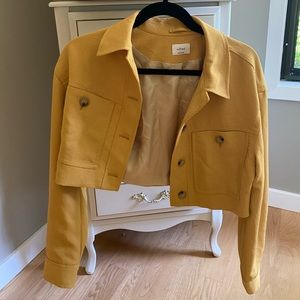 BRAND NEW NEVER WORN WILFRED LIGHT JACKET